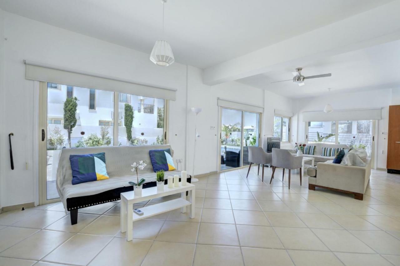 Blue Sea Villa Protaras Extérieur photo