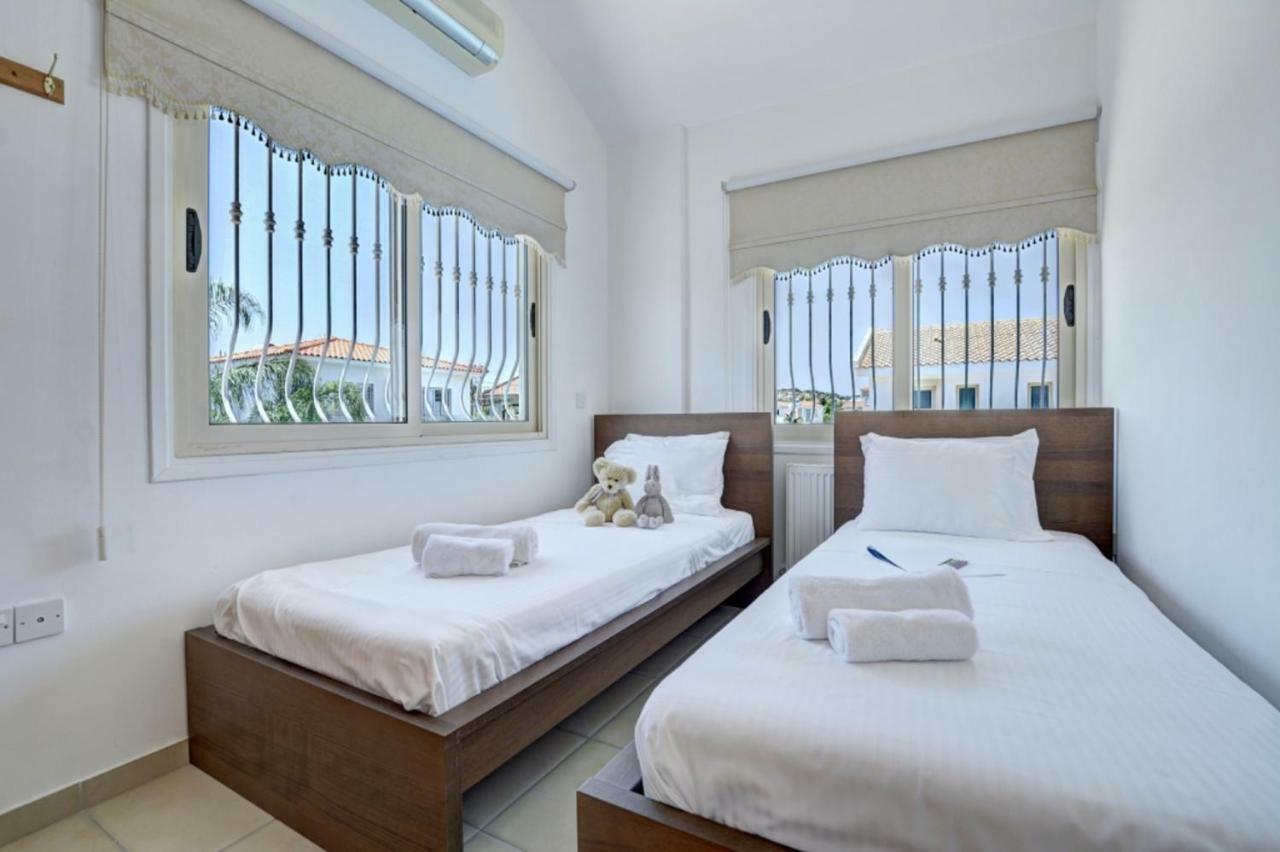 Blue Sea Villa Protaras Extérieur photo
